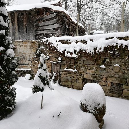 Къща За Гости Чичарите Gabrovo Luaran gambar