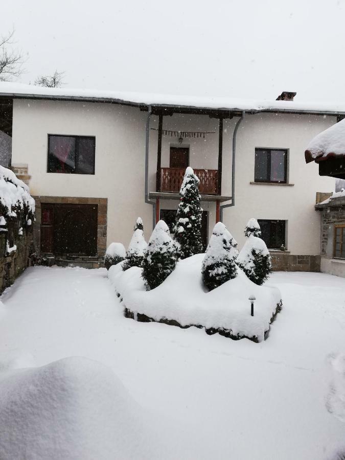 Къща За Гости Чичарите Gabrovo Luaran gambar