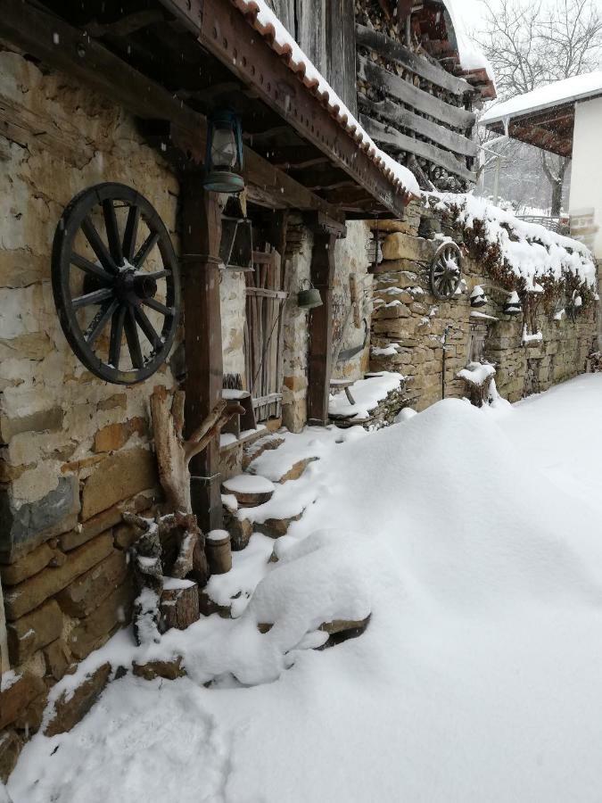 Къща За Гости Чичарите Gabrovo Luaran gambar