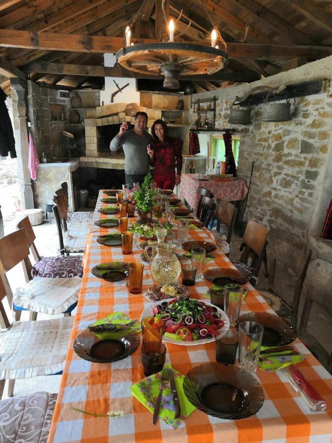 Къща За Гости Чичарите Gabrovo Luaran gambar